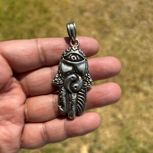 Hamsa Evil Eye Anhänger - Silber-Overlay-Schmuck für Halskette des Schutzes und des Glücks | Spiritueller Talismanschmuck