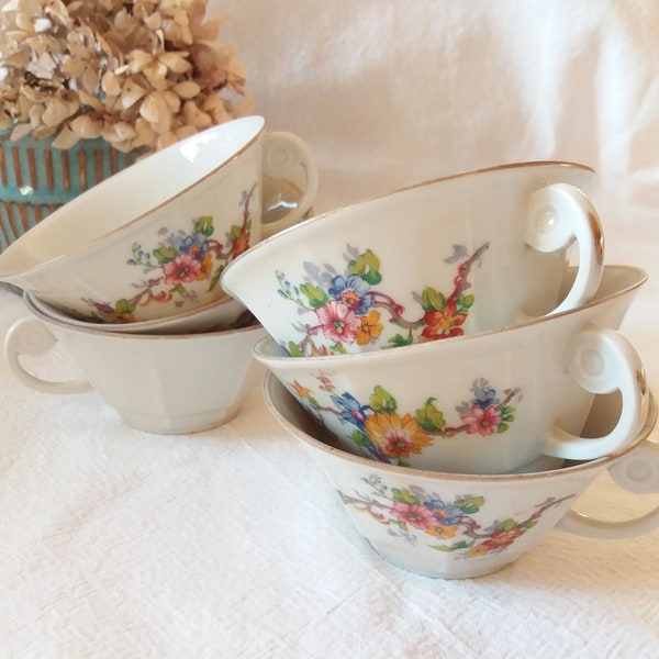 Tasses évasées en porcelaine fine fleurie début 20e