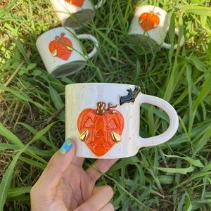 Pumpkin ceramic mug | Halloween pumpkin coffee mug| Halloween custom gift | Unique halloween gifts