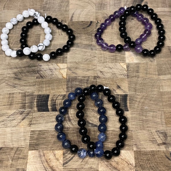 Couple/friendship crystal bracelets! |Amethyst, Sodalite, Howlite, Onyx|