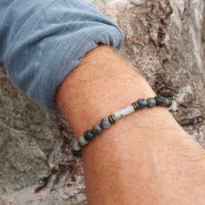 Men&#39;s Grey Gemstone Beaded Bracelet | Urban Indie Style