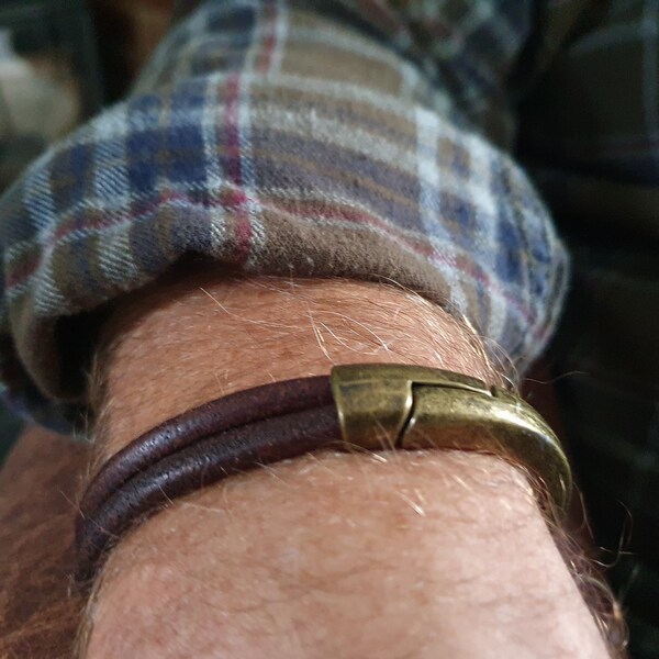 Men's Chunky Brown Vintage Style Leather Bracelet | Rustic Charm