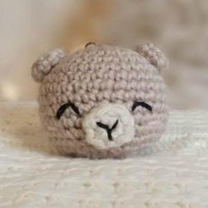 Cute crochet bear keychain || crochet accessories | bear key chain | handmade keyrings | crochet small toys | bear soft toy | animal keyring