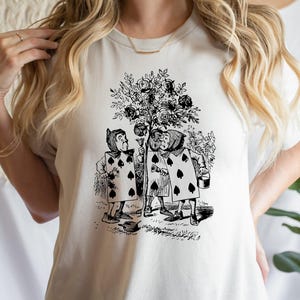 Retro Painting The Roses Red, Alice in Wonderland Shirt, Vintage Illustration Shirt, Vintage Unbirthday Party Shirt, Alice in Wonderland