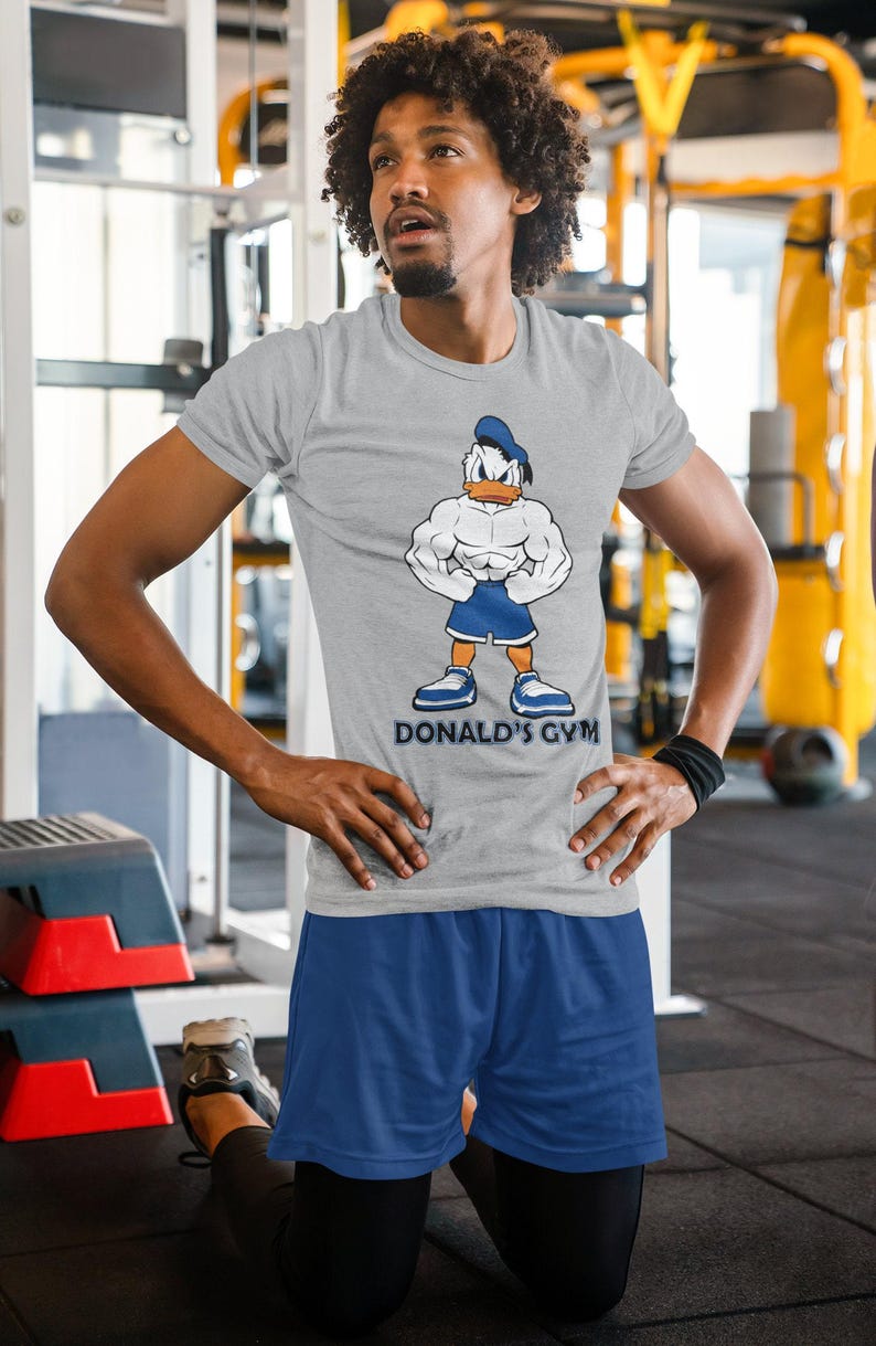 Donald Duck Fitness Shirt, Disney Gym Tank Top, Disney Donald Duck T-Shirt, Funny Gym Shirt, Disney Fitness Outfit, Funny Disney Tank Top Bild 2