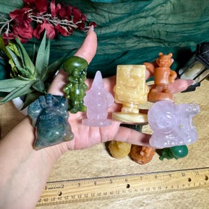 Spongebob carvings/ Patrick Star/pineapple house