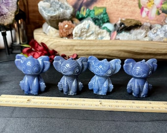 Blue aventurine Stitch carving