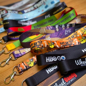 Personalized lanyards: Full color 10/15/20/25mm Name company logo / school / business name / Custom printed lanyard, for keys, id holder