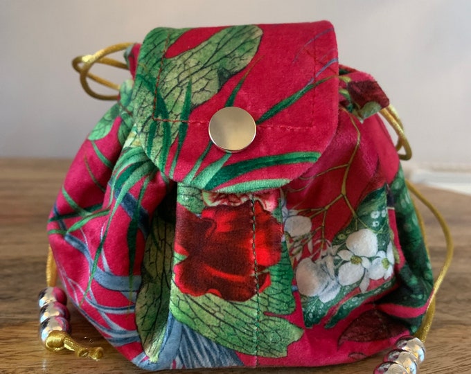 Red Velvet Jewellery Pouch, Soft With Eight Pockets and a Silk ...