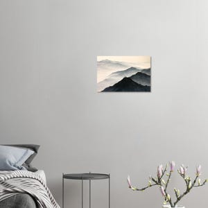 Estampa de paisaje de montañas brumosas, arte mural japonés estilo Sumi-e Japandi imagen 7