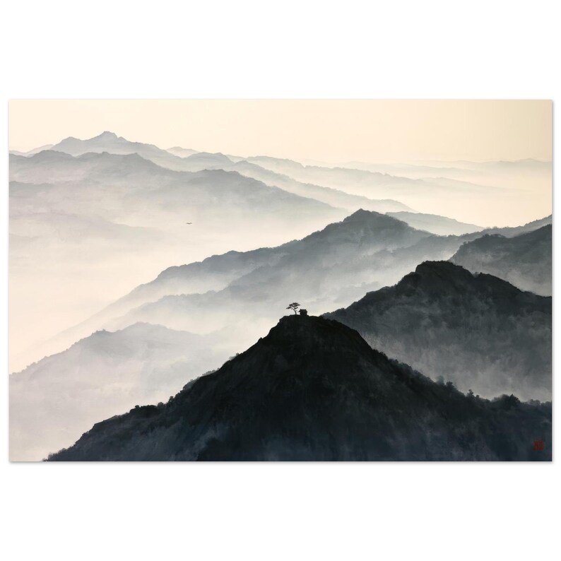 Estampa de paisaje de montañas brumosas, arte mural japonés estilo Sumi-e Japandi imagen 1