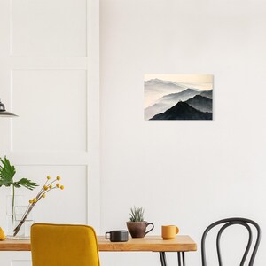 Estampa de paisaje de montañas brumosas, arte mural japonés estilo Sumi-e Japandi imagen 6