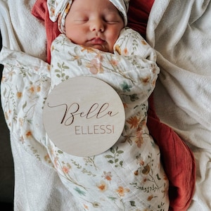 Engraved Baby Name Sign, Newborn Photo Prop, Wooden Name Sign, Modern Birth Announcement, Baby Name Plaque, Name Announcement for Hospital