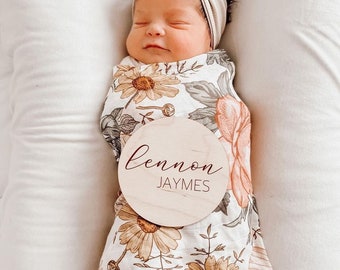 Letrero de madera grabado para anunciar el nombre: accesorio para fotos de recién nacidos