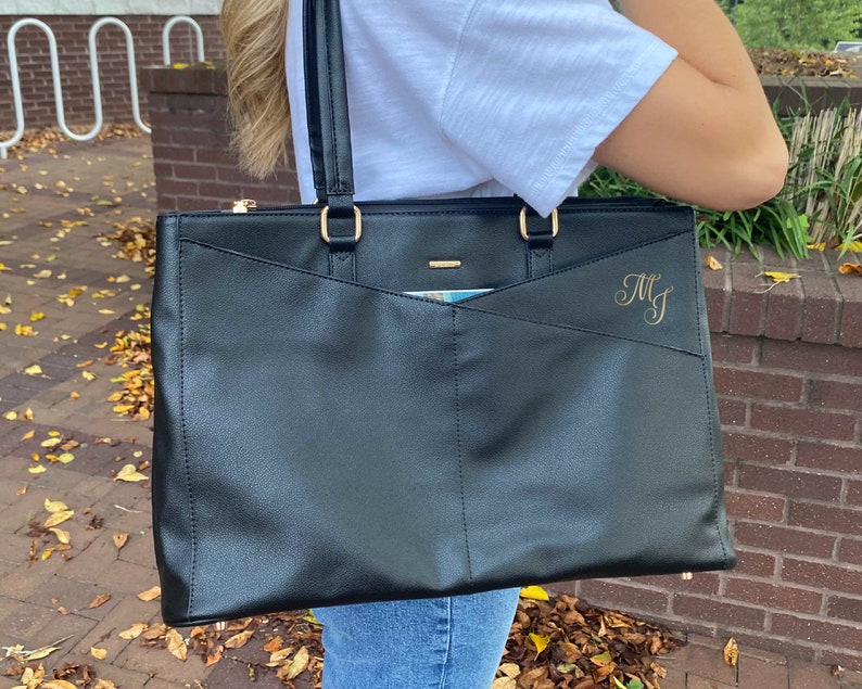 Black vegan leather laptop bag for woman with gold monogram initials. Custom leather laptop tote for woman. Personalized  leather laptop satchel for woman. Work bag for woman with computer compartment. Carry-on tote bag for her. Custom gift for her.