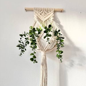 Tassel Plant Hanger, Macrame Home Decor, Planter Hanger, Hanging Pot, Garden Lover, Macrame Flower Pot, Scandinavian Style, Free Shipping!