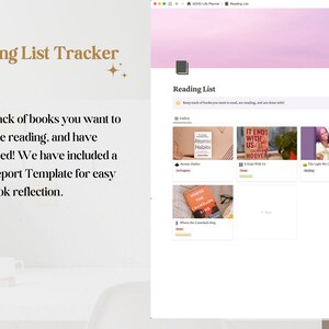Pu&ograve; includere: Uno screenshot di un sito web con un tracker di lista di lettura. Il sito web ha uno sfondo rosa e presenta un elenco di libri con le loro copertine. I libri sono classificati come "In corso", "Fatto" e "Lettura". Il testo sul sito web dice "Tracker di lista di lettura" e "Tieni traccia dei libri che vuoi leggere, stai leggendo e hai completato! Abbiamo incluso un modello di rapporto sul libro per una facile riflessione post-lettura."