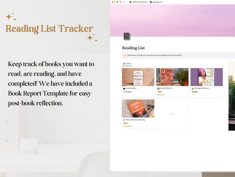 Pu&ograve; includere: Uno screenshot di un sito web con un tracker di lista di lettura. Il sito web ha uno sfondo rosa e presenta un elenco di libri con le loro copertine. I libri sono classificati come "In corso", "Fatto" e "Lettura". Il testo sul sito web dice "Tracker di lista di lettura" e "Tieni traccia dei libri che vuoi leggere, stai leggendo e hai completato! Abbiamo incluso un modello di rapporto sul libro per una facile riflessione post-lettura."