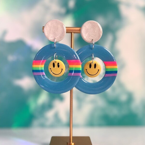 Rainbow Smile Earrings / 60s Retro / 90s Style / Bright Funky Earrings / Lightweight Smiley Face Earrings / Retro Nostalgia / Big Earrings
