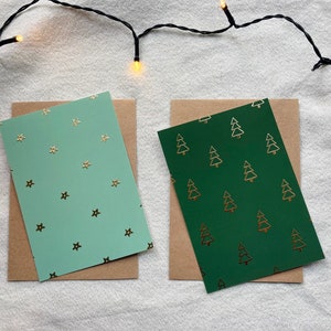 Set di biglietti di Natale di 6 carte con busta, foglio d'oro formato A6, alberi di Natale a tema natalizio e stelle in lamina d'oro su sfondo colore verde