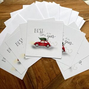 Carte de Noël avec oldtimer, sapin de Noël et texte - jeu de 12 cartes avec enveloppe blanche - taille carrée 15x15 cm, jeu de cartes de Noël