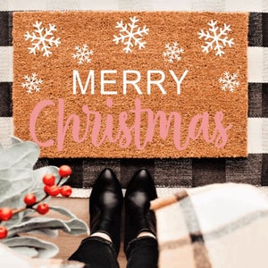 Haperlare Christmas Doormat 17x29 Winter Snowflakes Xmas Welcome Mat  Outdoor Indoor Entrance Floor Door Mat for Home Decoration, Red/White 