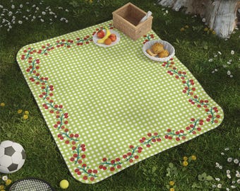 Green Gingham Tomato Print Watercolored Picnic Blanket
