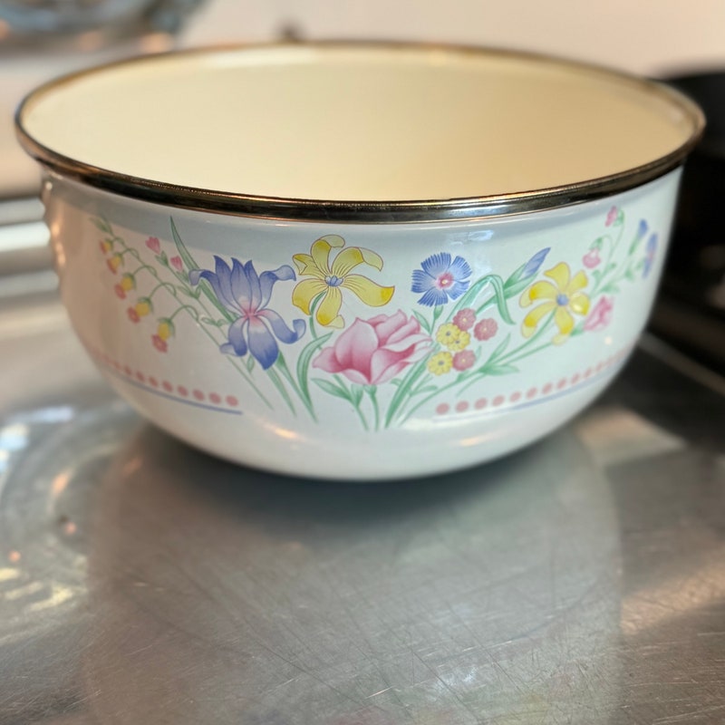 ENAMEL Mixing Bowl - Taragon main image 1