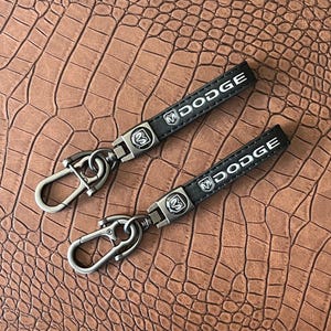 Dodge challenger keychain - Etsy 日本