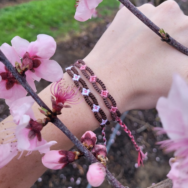 Pink White Blossom Inspired Daisy Chain Friendship Bracelet, Handmade Daisy Chain Friendship Bracelet