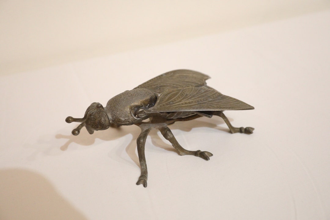 Vintage Brass Fly Ashtray Art Deco 20s / Antique Brass Ashtray With Lid