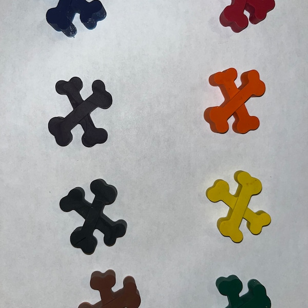 Crossbone shaped crayons Halloween