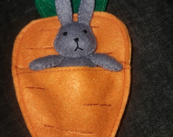 Felted bunny in carrot