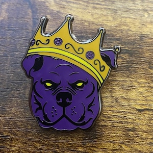 Notorious Q Pin