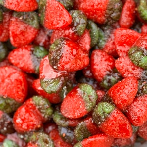 Gommose alla fragola acida di camoscio - dulces enchilados - camoscio impertinente