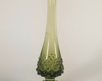 Fenton Hobnail Gedraaide Vaas 9"