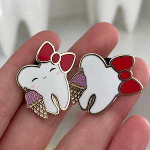 Simple Sweet Tooth Dental Pin with or without face / Dentist / Dental Assistant / Dental Hygienist Gift