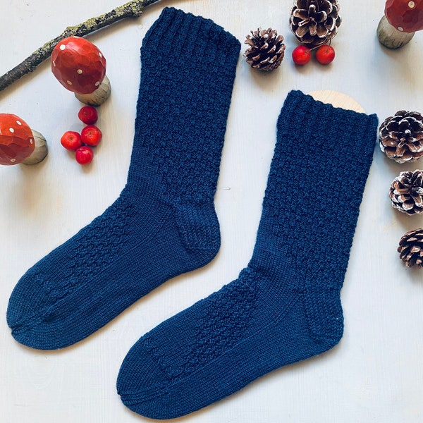 Socken handgestrickt, handmade, kuschlig, dunkelblau,  Größe ca. 38-39, Wolle, Stricksocken, warm, Geschenk, Weihnachten, Hygge