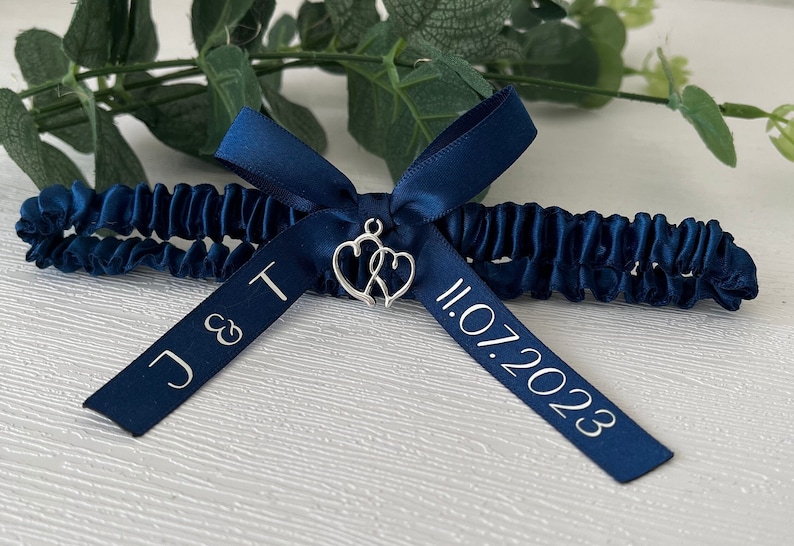 personalisiertes Strumpfband I Strumpfband Hochzeit I Strumpfband blau I Strumpfband I Strumpfband personalisiert I etwas blaues I Braut Bild 6