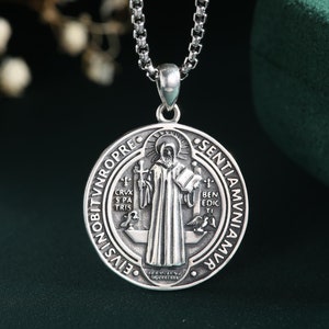 St Benedict Medal Pendant, 925 Silver san benito medalla de plata Necklace, Catholic Jewelry Protection Amulet Christmas Gift for Men Women