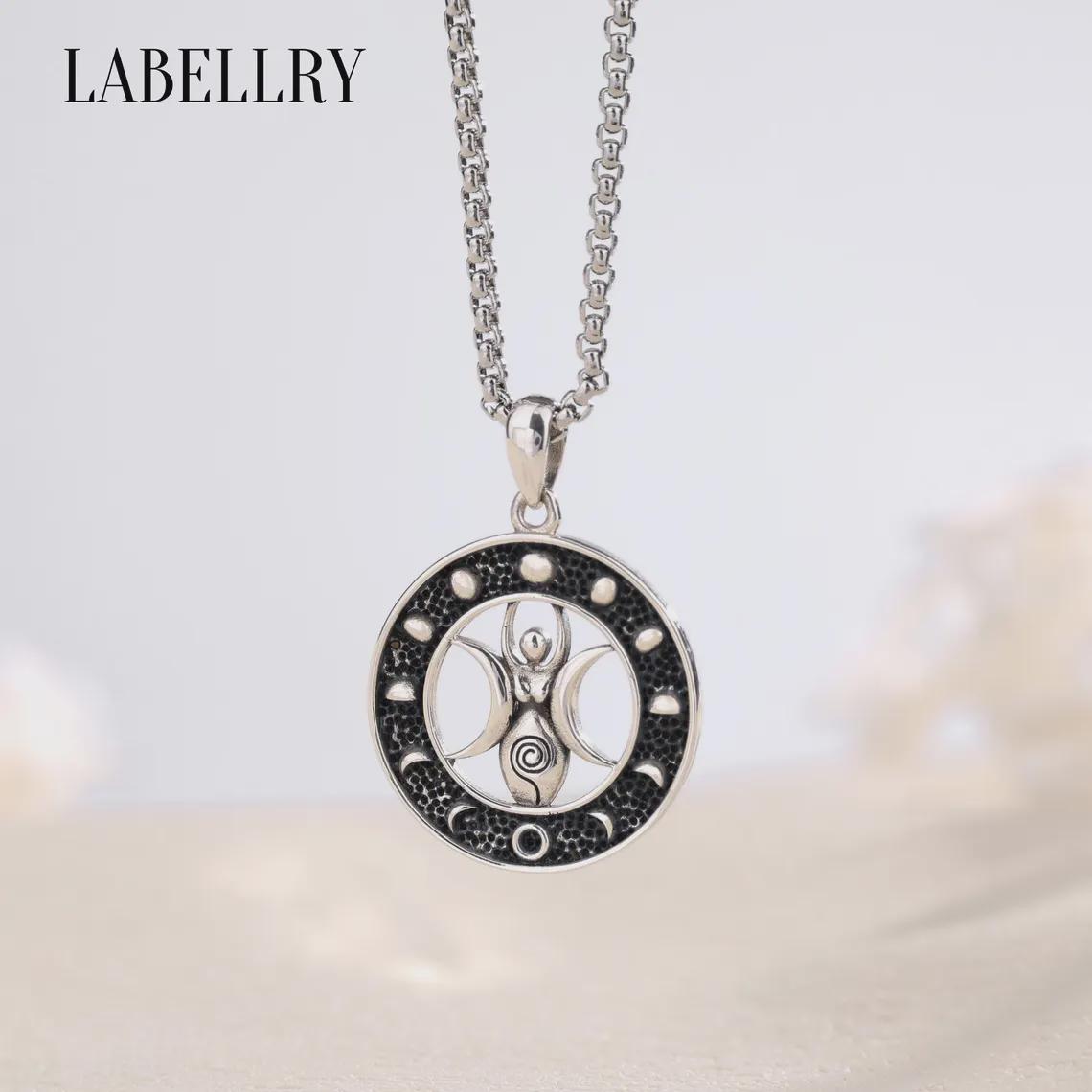 Collier Femme Hécate Fantaisie - Pendentif Triple Lune Et Clé, Strass Sur Cuivre - Longueur Réglable 45+5 Cm - 5