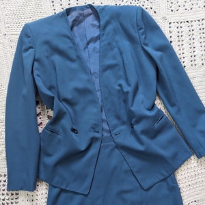 Vintage Mid 1940er Jahre stahlblauer Gabardine Wolle Anzug von Rosenblum Kragenlos Medium Large