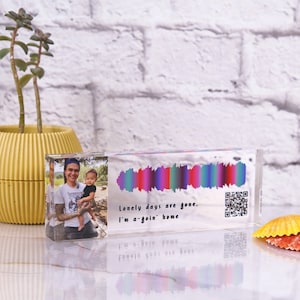 Soundwave Art QR Code | Song Plaque CUSTOM  | Sound Wave with QR Code | Mom Gift | Mothers Day Gift