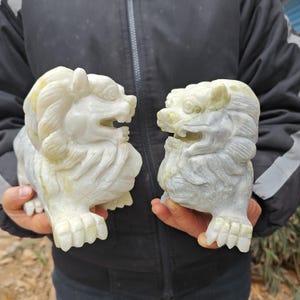6KG, Pair White And Yellow Rough jade Fu Dog Statue, Stone Foo Dog Figure, Crsytal Chinese guardian lions, Garden Decor, Gem Chakra Quartz
