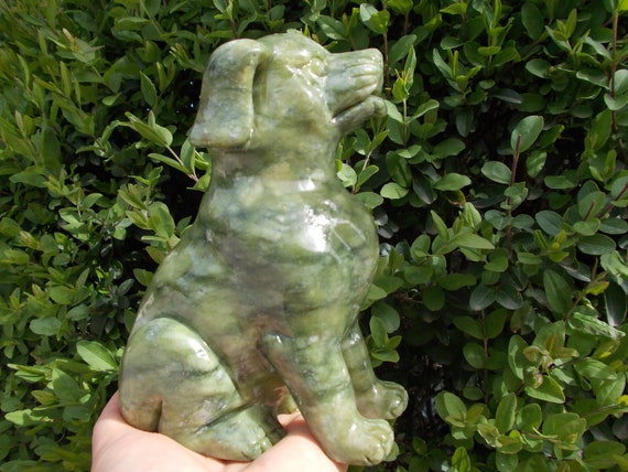 Charme Chien Zodiac En Jade Naturel Sculpté à La Main – Authentique – Neuf – Origine Chine