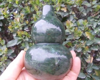 Statua di zucca di giada verde naturale, zucca portafortuna Feng Shui, zucca di pietra grezza fatta a mano, gemma Chakra, cristallo di quarzo, regali di compleanno