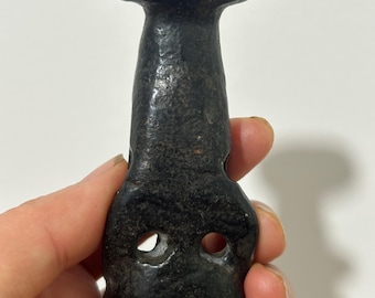 Crystal Healing Pendant Suspected alien civilization Romantic Antique Meteorite Pendant Ancient China Culture Carving Hongshan Figurine C611