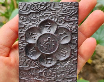 Tibet  Meteorite Pendant Ancient China Culture Carving Hongshan Figurine, Jade Crystal Healing Pendant Suspected alien civilization Natural