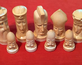 Gothic Heads Schachform / Molds
