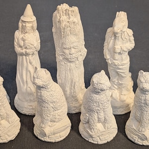 Witches  Spells Wicca Chess Moulds